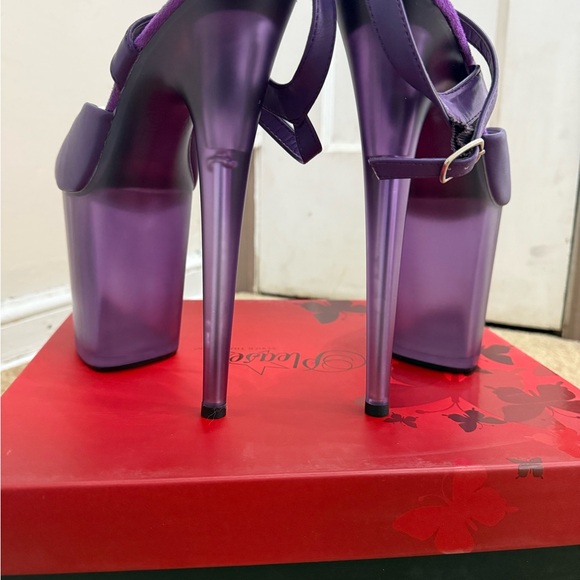 Pleaser Purple Platform Stiletto Sandals - Picture 11 of 11